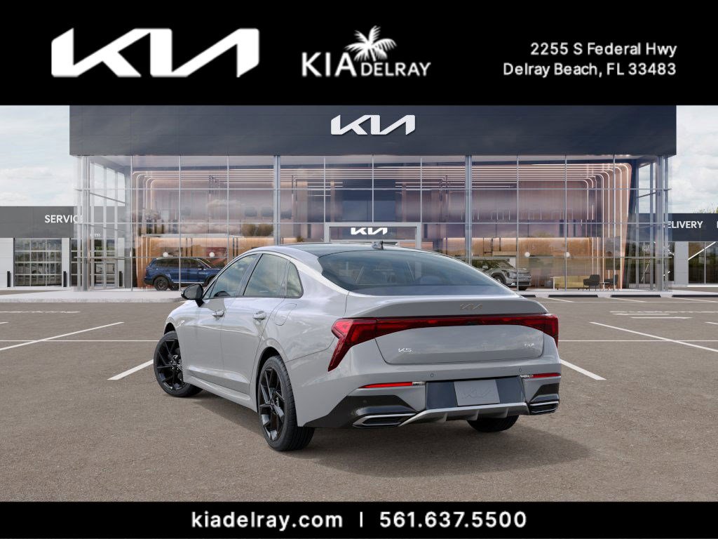 2026 Kia K5 GT-Line photo 4