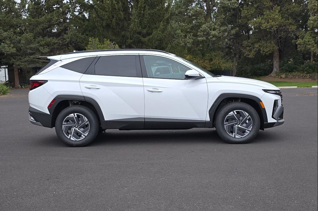 2025 Hyundai Tucson Hybrid Blue photo 3