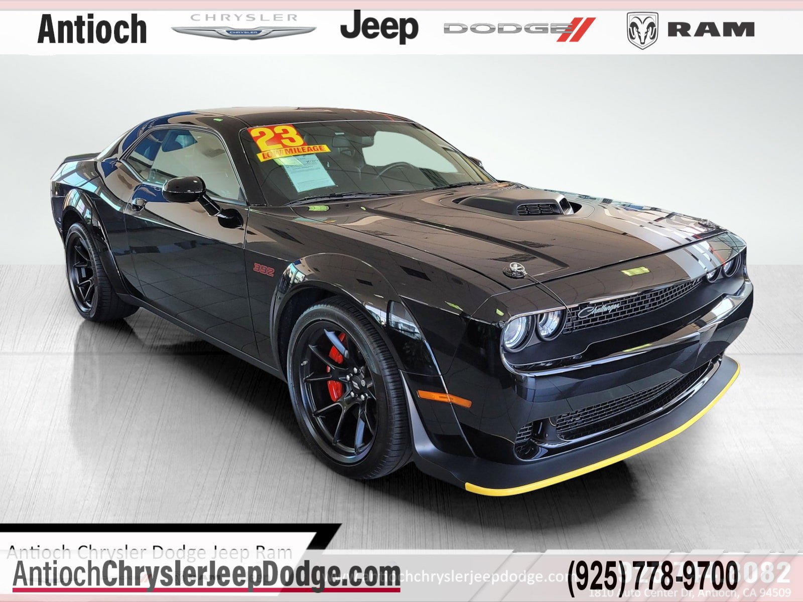 2023 Dodge Challenger R/T's photo