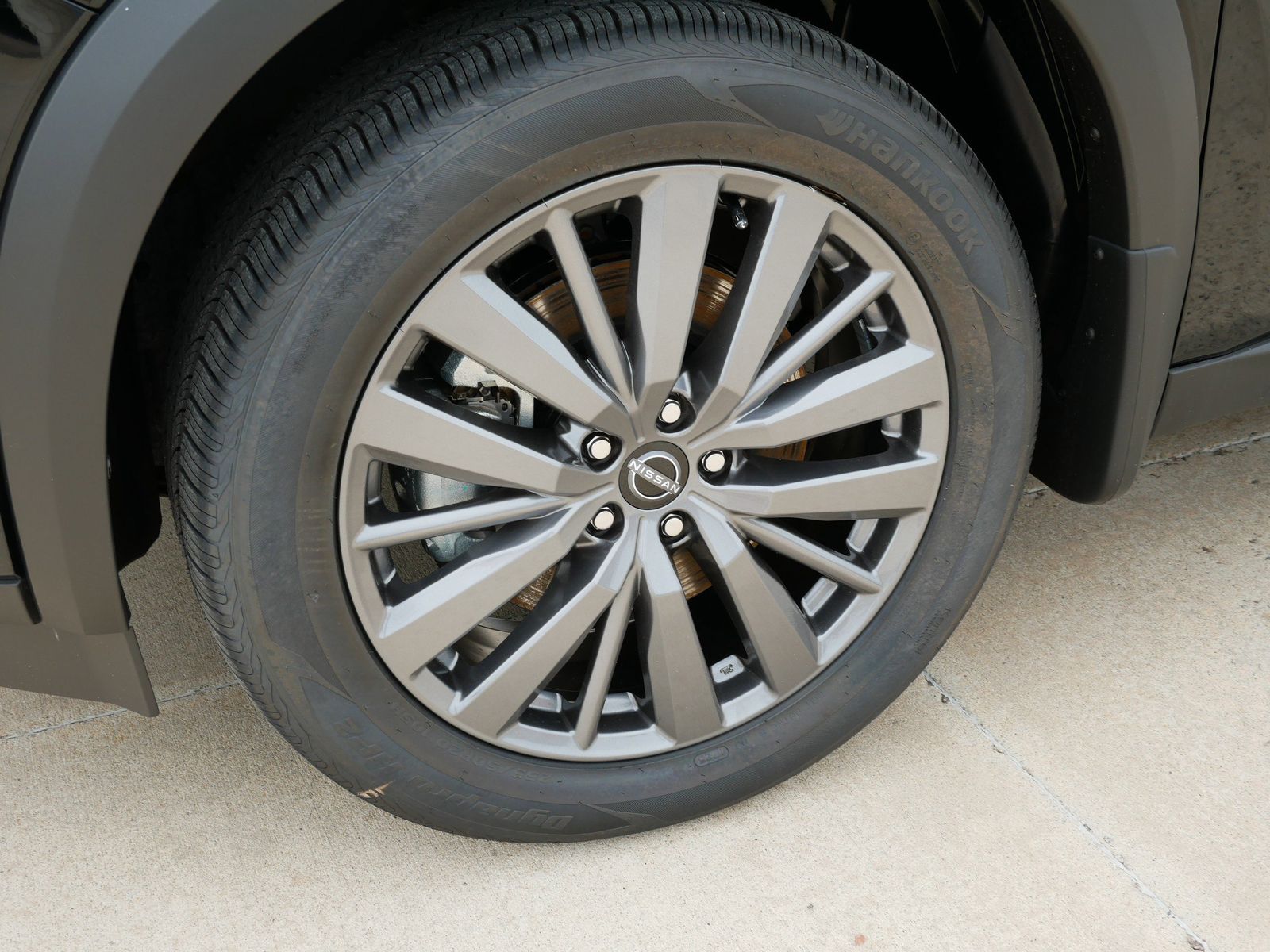 2025 Nissan Pathfinder SL photo 10