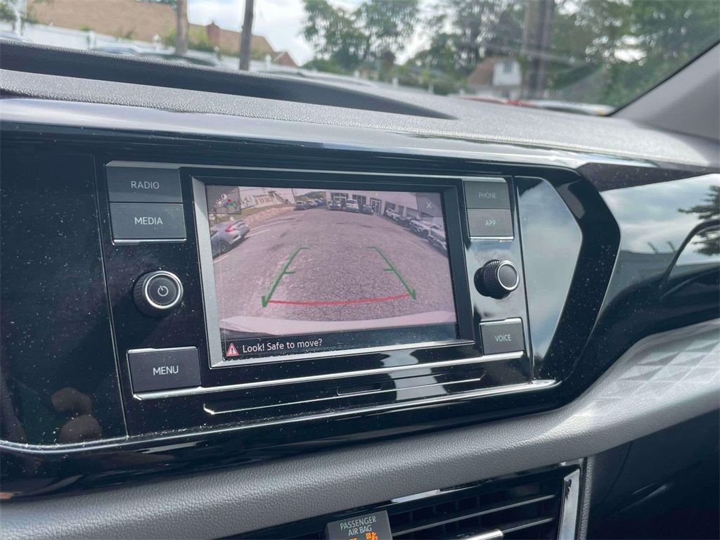 2022 Volkswagen Taos S photo 20