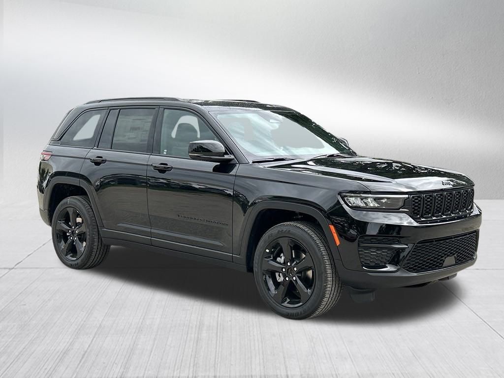 2024 Jeep Grand Cherokee Altitude X photo 2