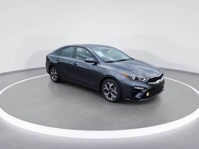 Used 2021 Kia Forte LXS with VIN 3KPF24AD1ME376894 for sale in North Canton, OH
