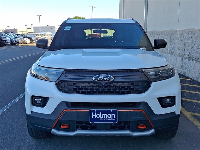 2022 Ford Explorer Timberline photo 2