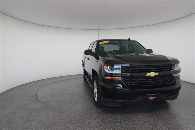 2018 Chevrolet Silverado 1500 Custom photo 28