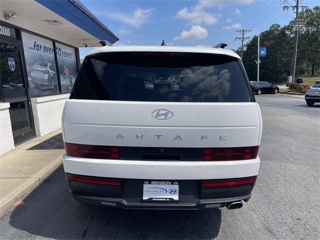 2025 Hyundai Santa Fe SEL photo 2