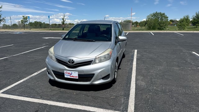 2013 Toyota Yaris LE