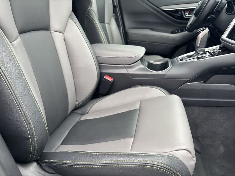 2024 Subaru Outback Onyx Edition XT photo 16