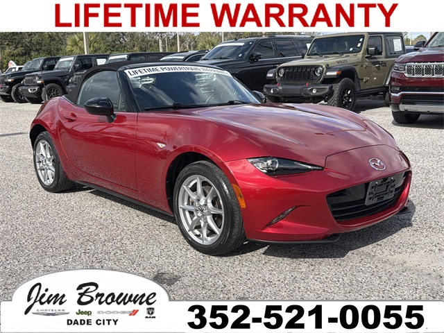 2017 Mazda MX-5 Miata Sport's photo