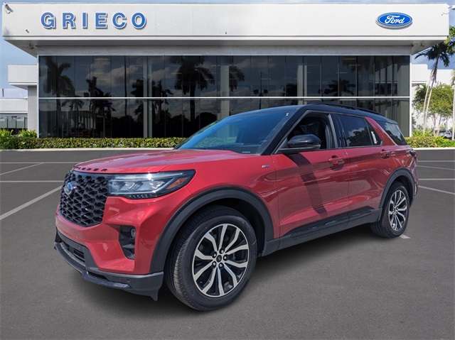 2025 Ford Explorer ST-Line photo 4