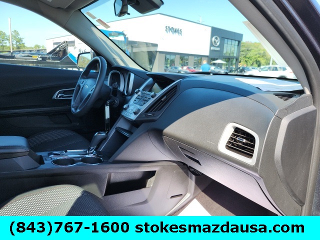 2016 Chevrolet Equinox L photo 23