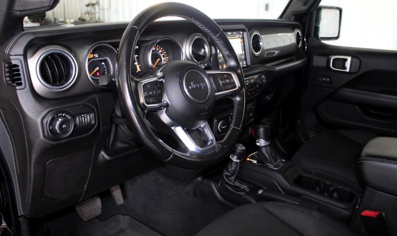 2019 Jeep Wrangler Unlimited Sahara photo 10