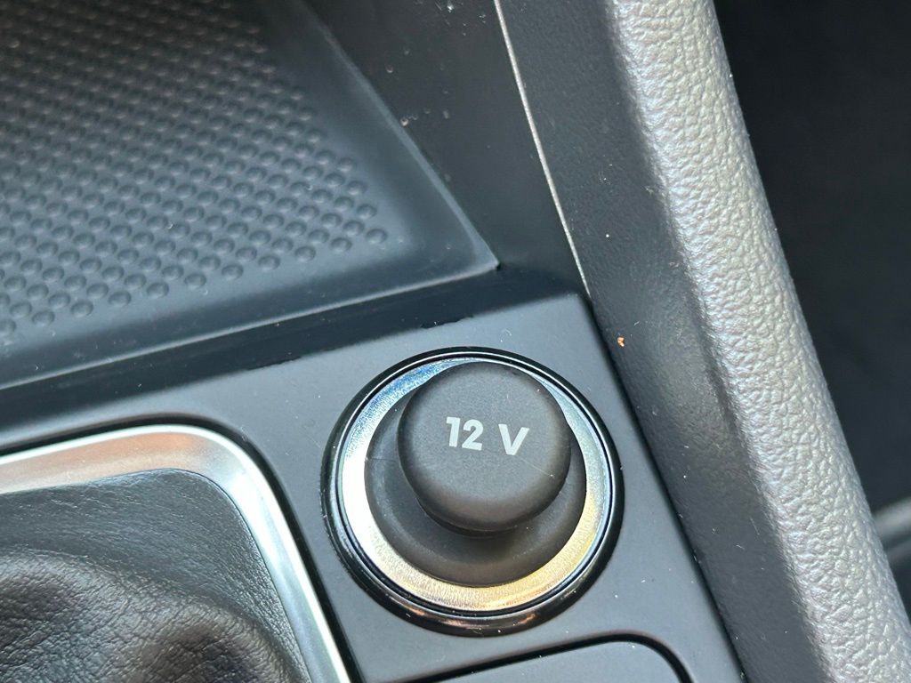 2025 Volkswagen Jetta 1.5T S photo 42