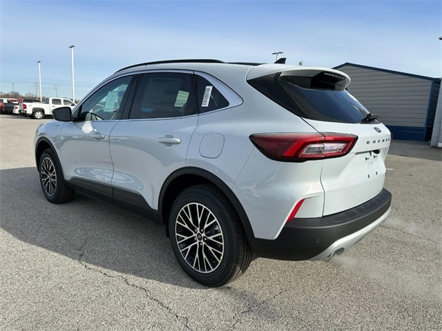 2025 Ford Escape Plug-In Hybrid photo 3