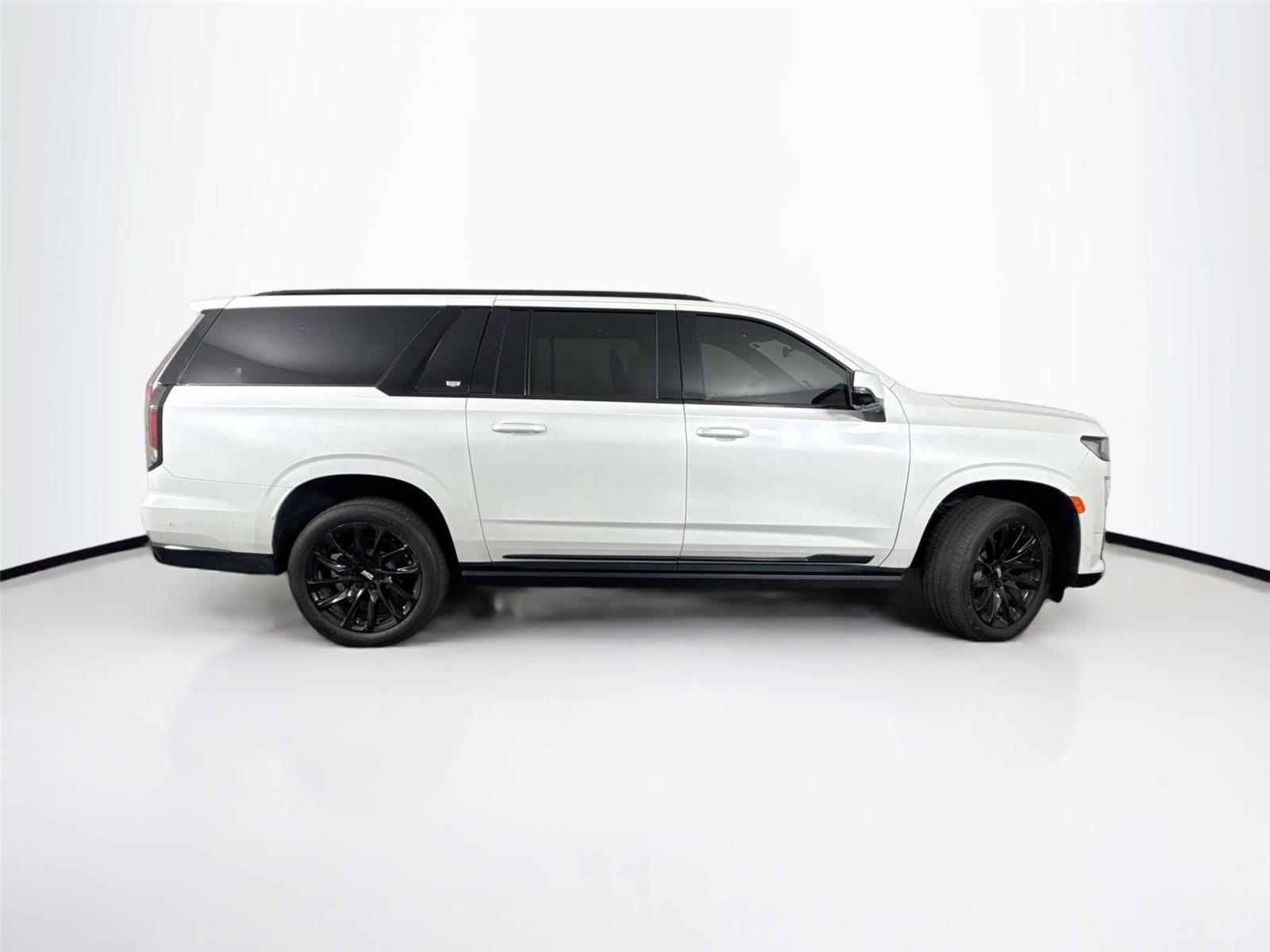 2021 Cadillac Escalade ESV Sport photo 5