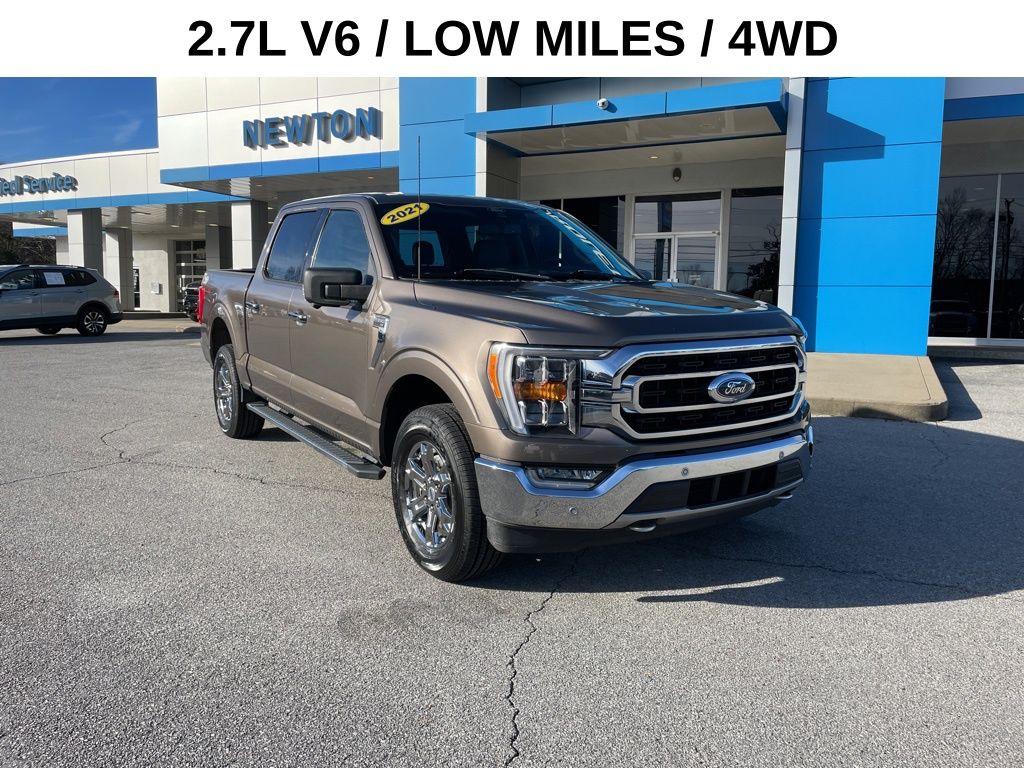 2021 Ford F-150 XLT's photo