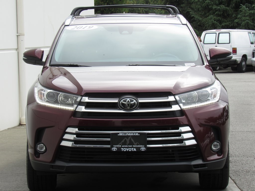 2019 Toyota Highlander Limited photo 3