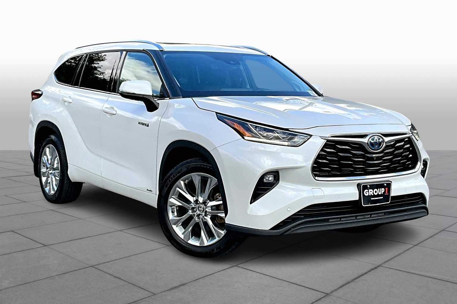 2021 Toyota Highlander Hybrid Limited photo 2