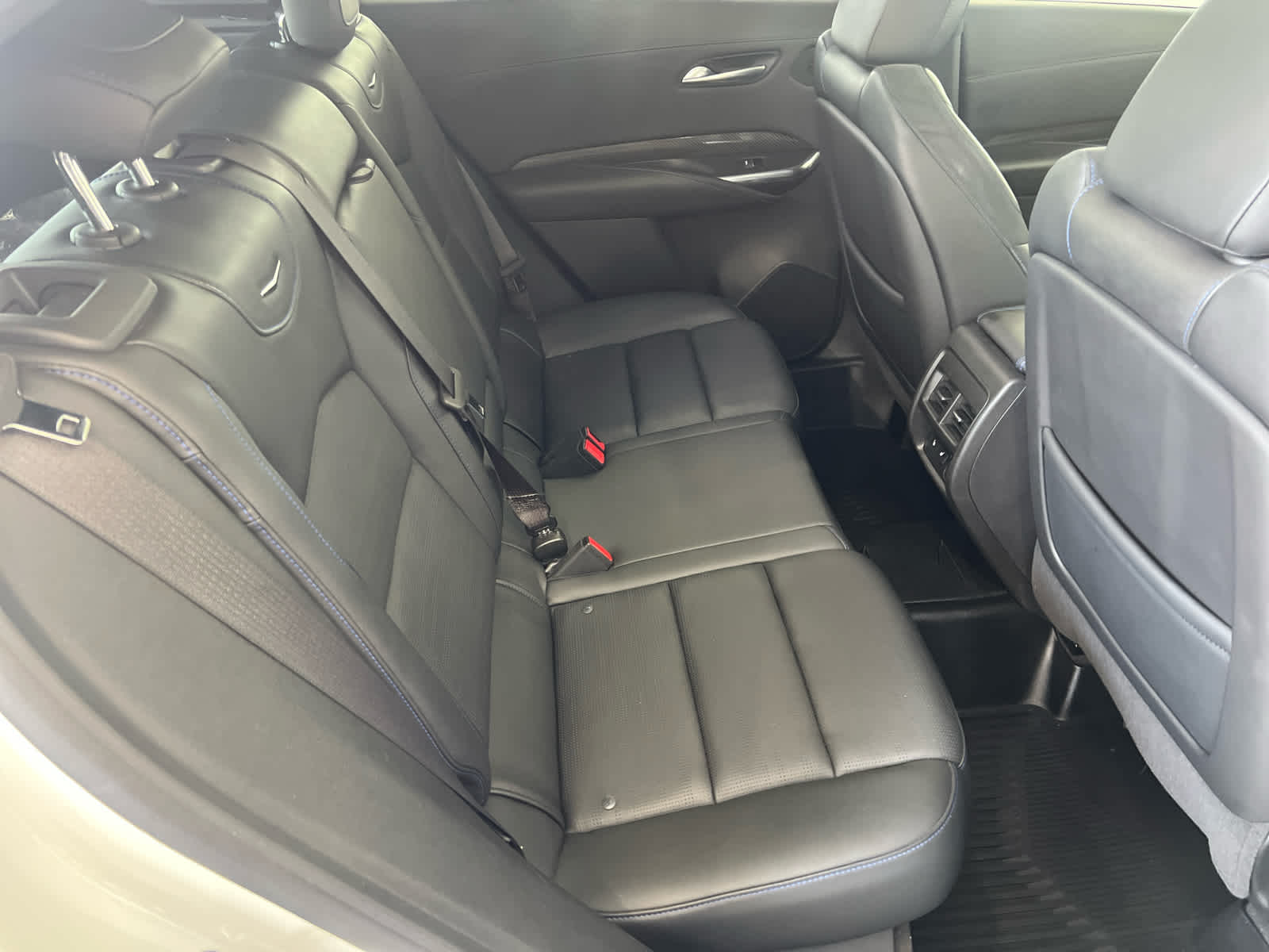 2024 Cadillac XT4 Sport photo 12