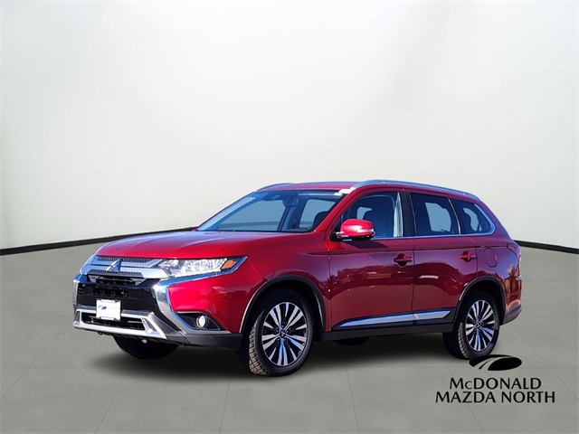 2020 Mitsubishi Outlander SEL's photo
