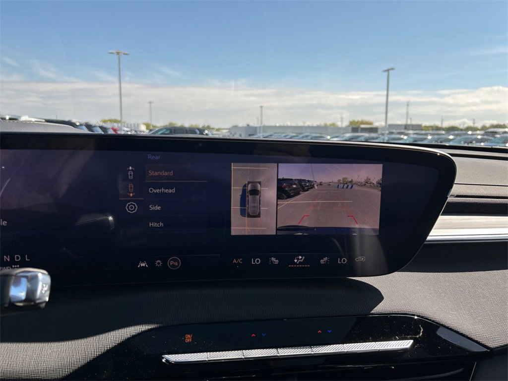 2026 Buick Enclave Preferred photo 17
