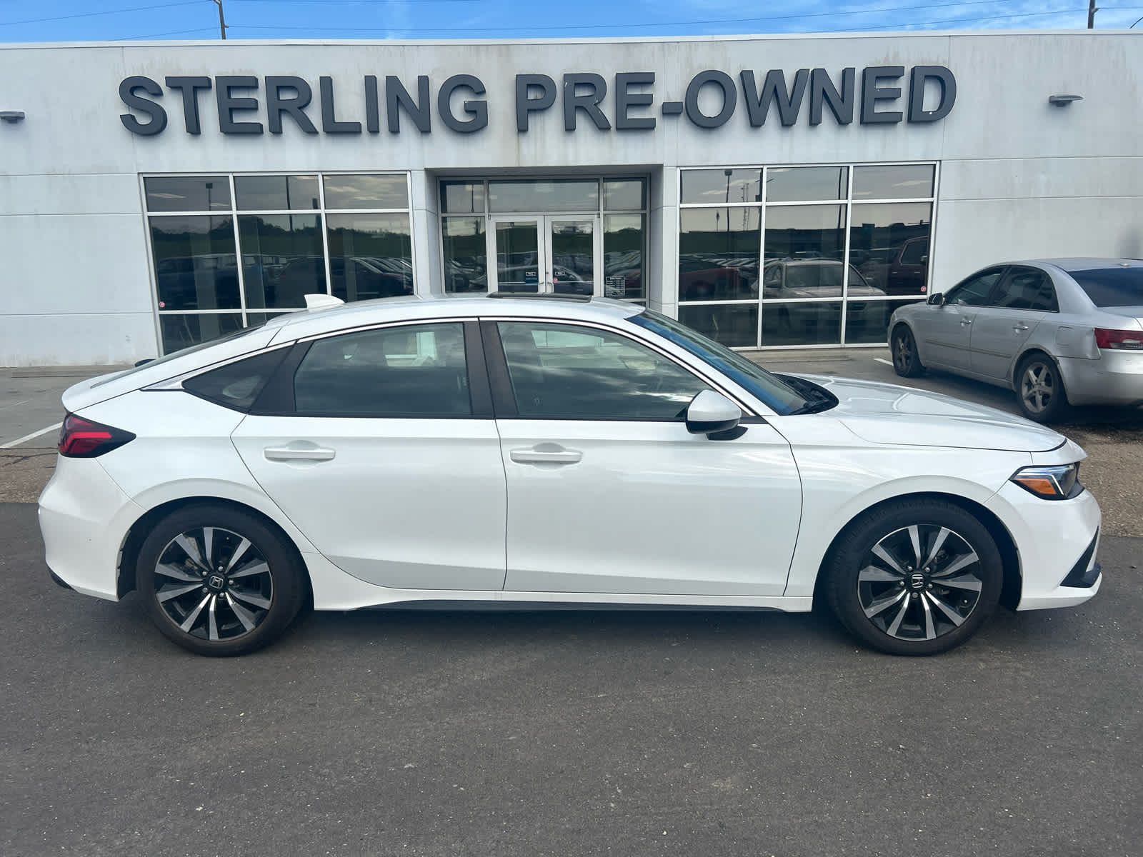 2024 Honda Civic Hatchback EX-L