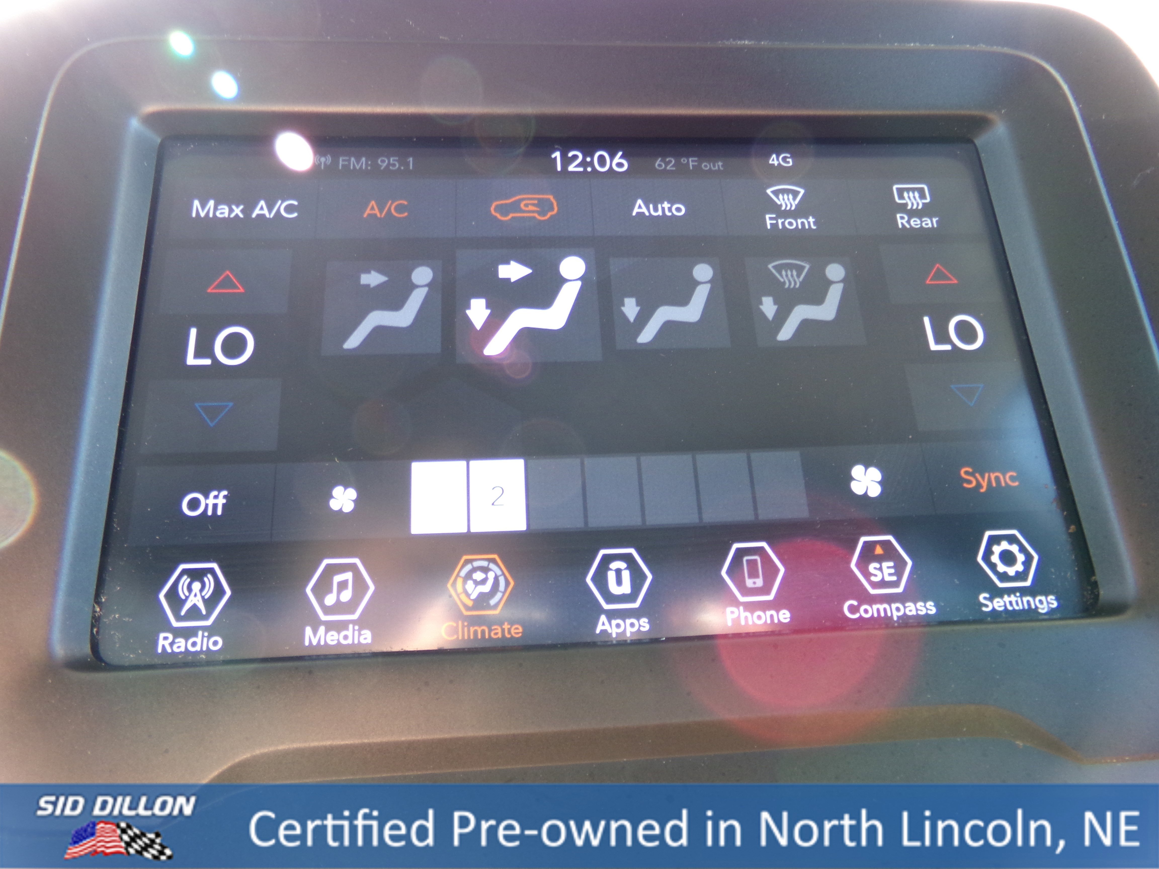 2021 Jeep Renegade Latitude photo 10