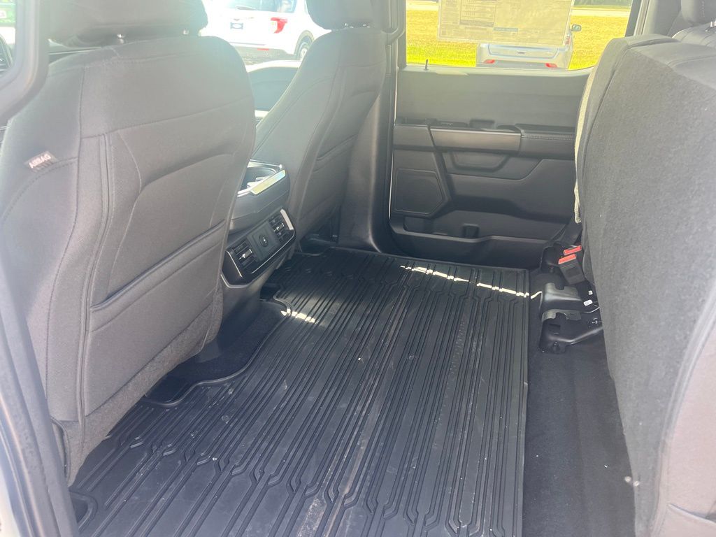 2025 Ford F-150 STX photo 21