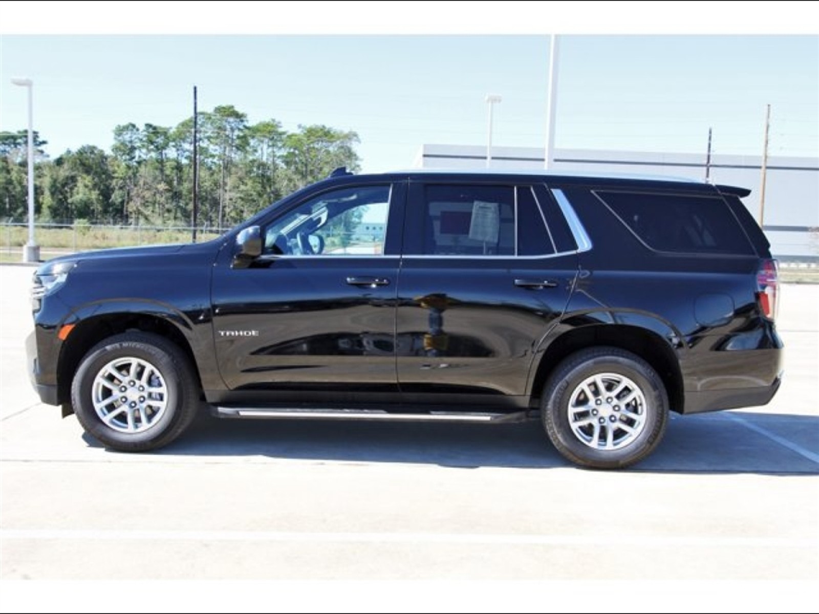 2024 Chevrolet Tahoe LT - 2