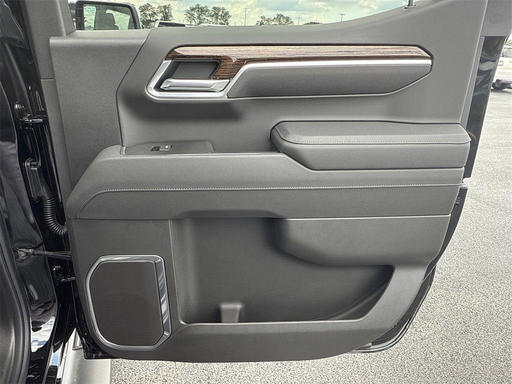 2026 Gmc Sierra Elevation photo 36