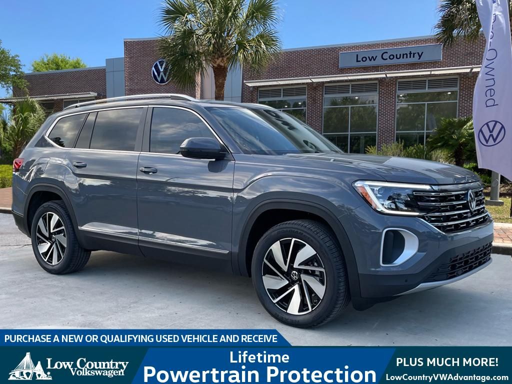 2026 Volkswagen Atlas SEL's photo