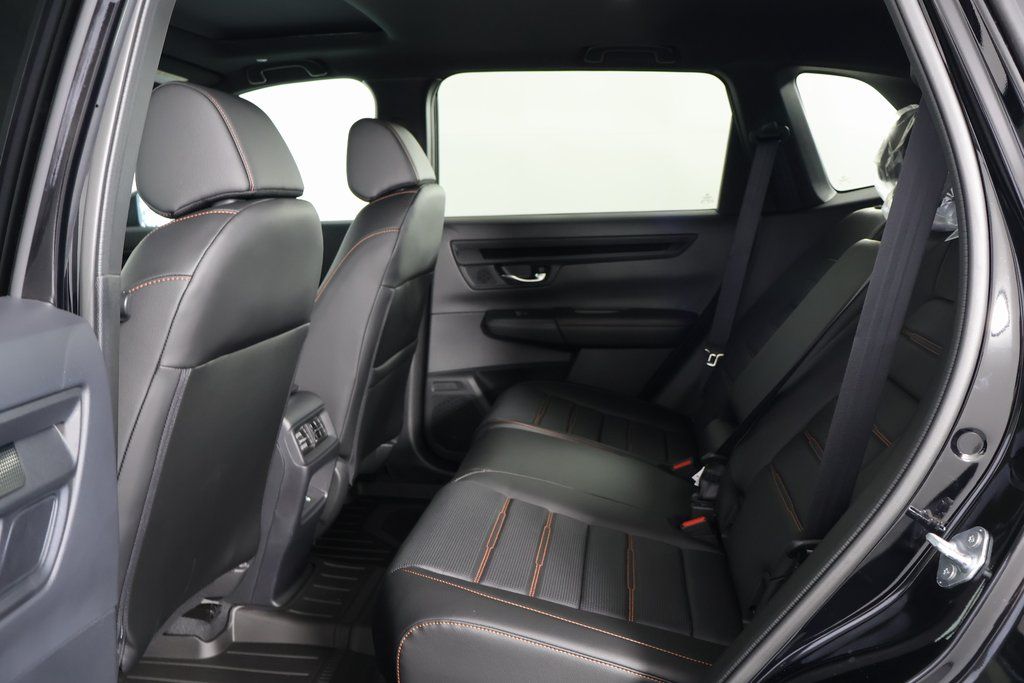 2026 Honda CR-V Hybrid Sport-L photo 6