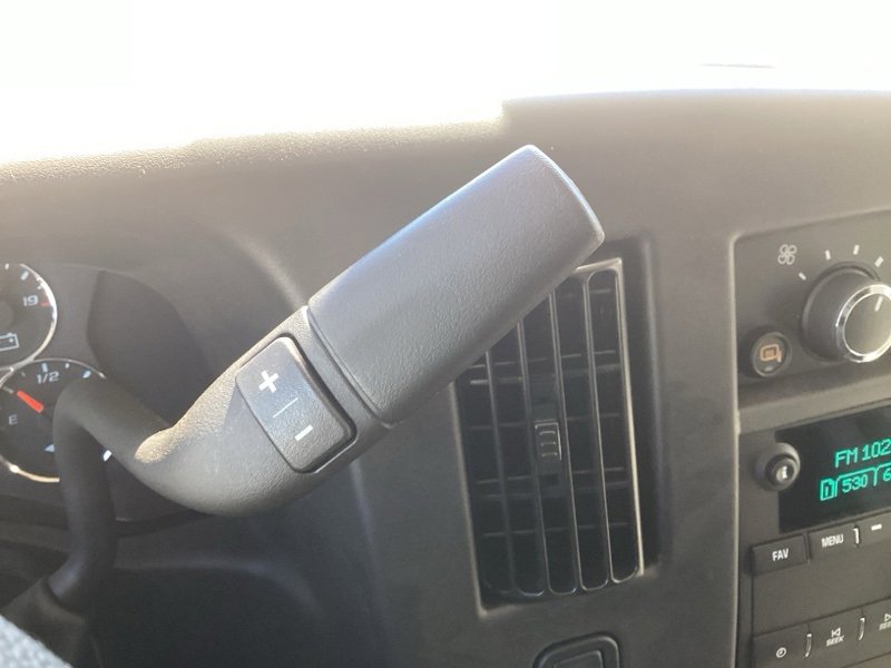 2025 Chevrolet Express 2500 Work Van photo 24