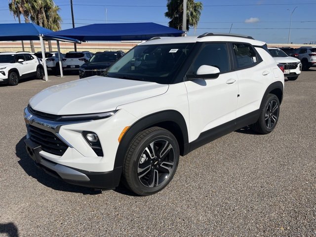 2026 Chevrolet Trailblazer LT photo 3