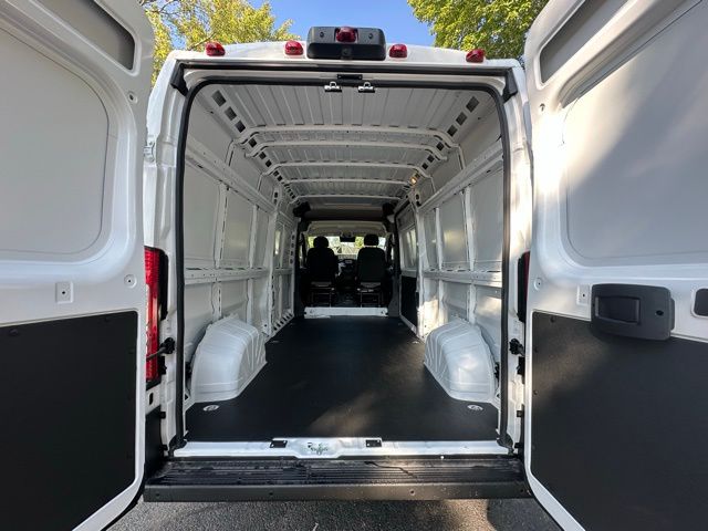 2025 Ram ProMaster 2500 Cargo Van photo 12