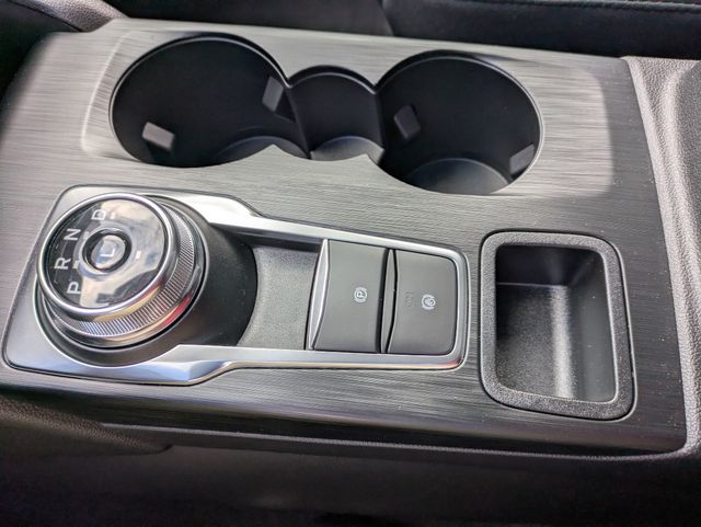 2025 Ford Escape ST-Line photo 20