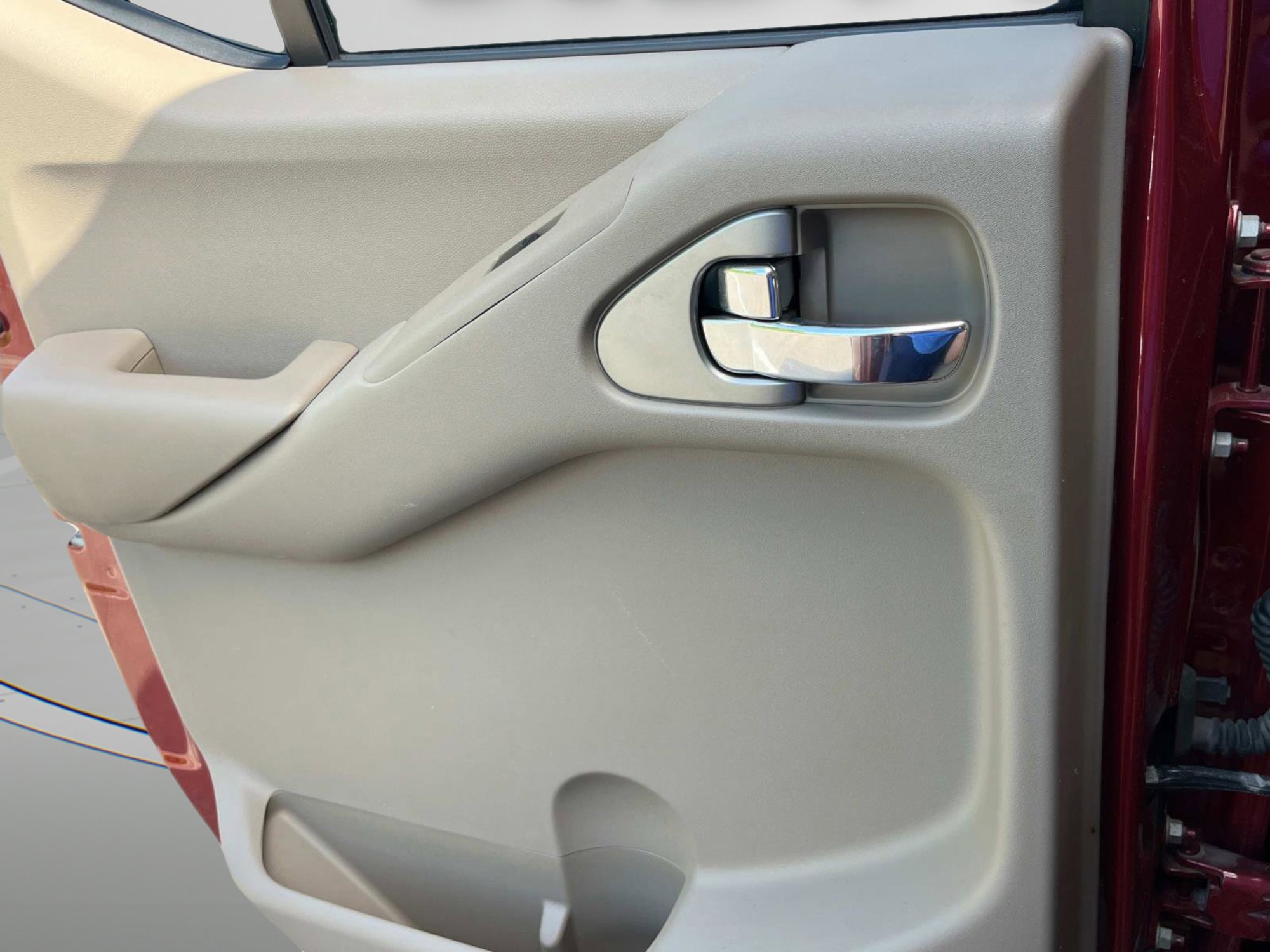 2018 Nissan Frontier SV photo 16