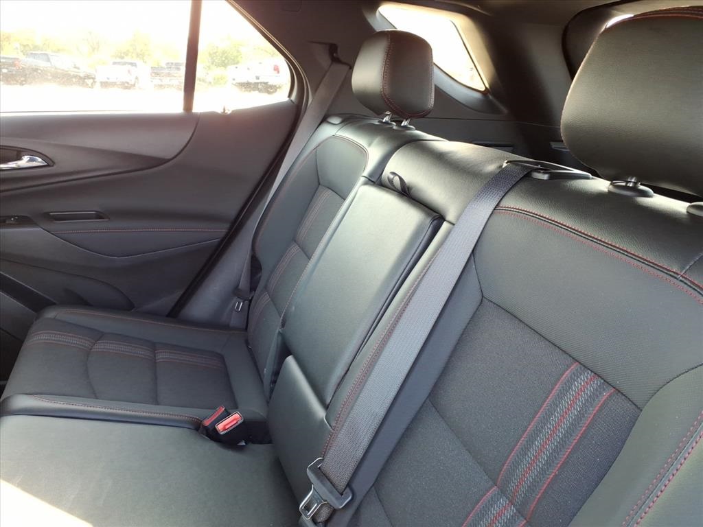2024 Chevrolet Equinox RS photo 13