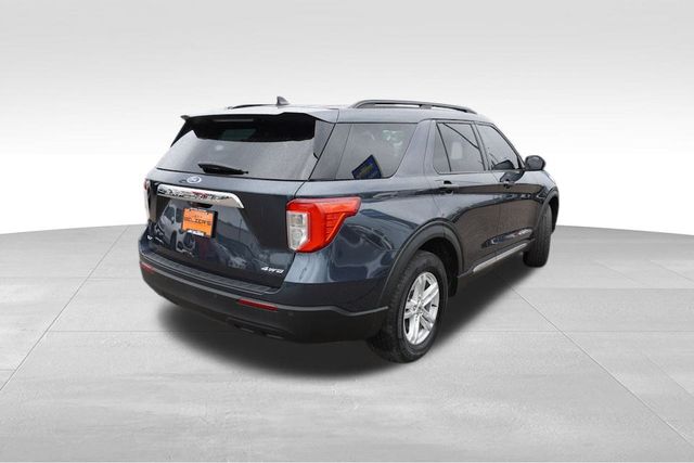 2022 Ford Explorer XLT photo 2