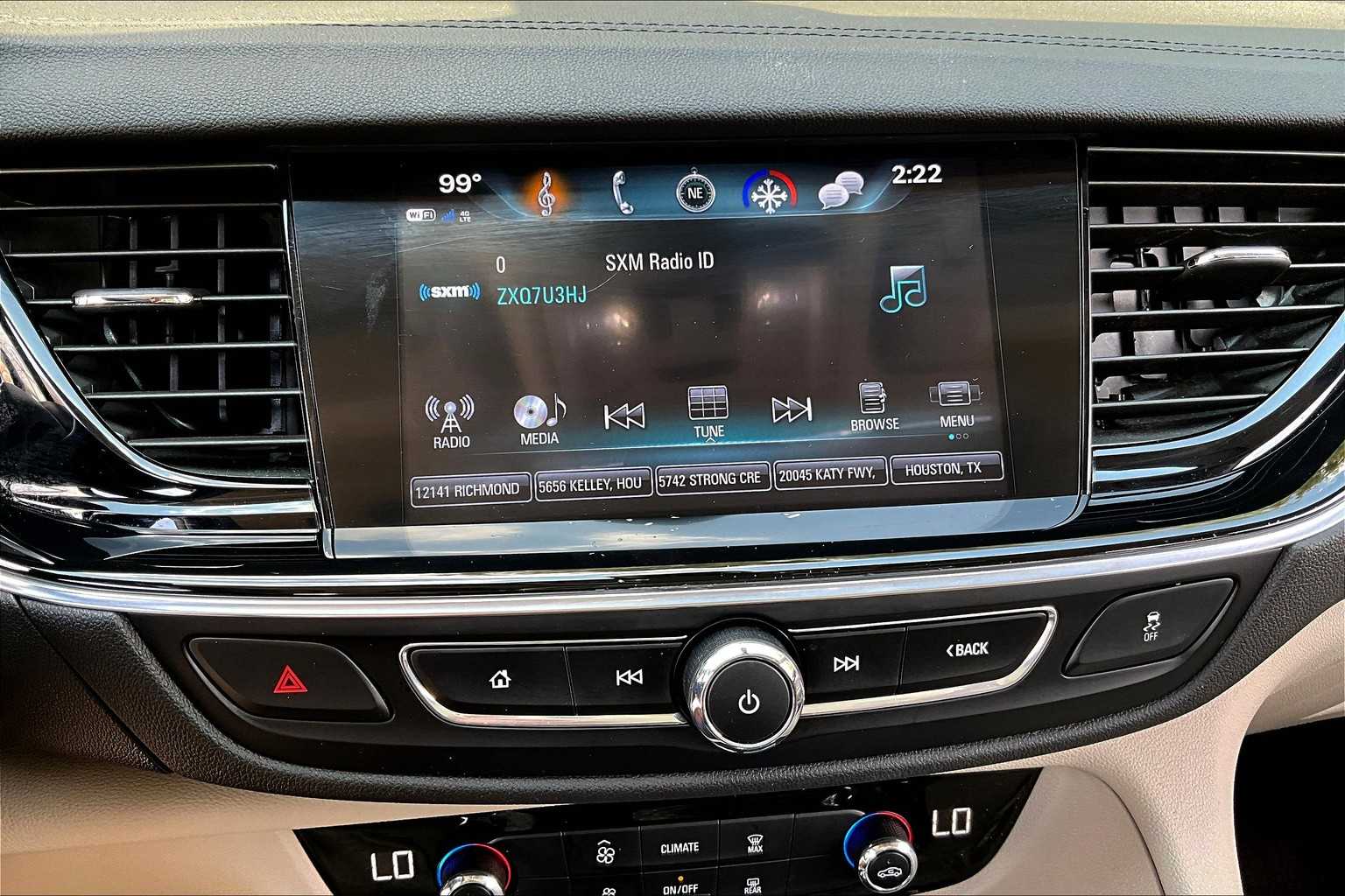 2018 Buick Regal Sportback Preferred II photo 30
