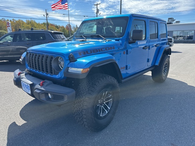 2025 Jeep Wrangler Rubicon photo 3