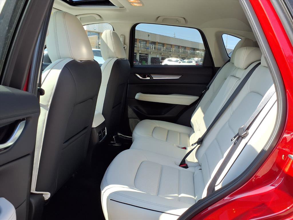 2025 Mazda CX-5 2.5 Premium Plus photo 17