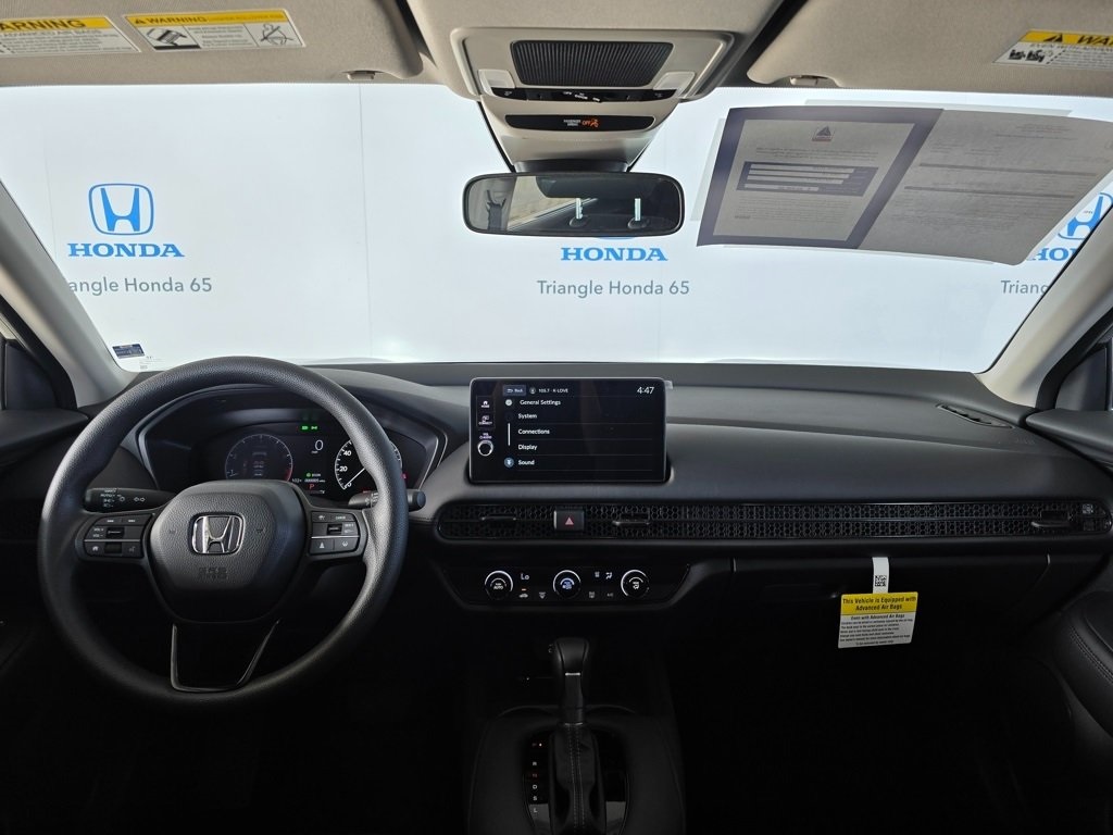 2026 Honda HR-V LX photo 3