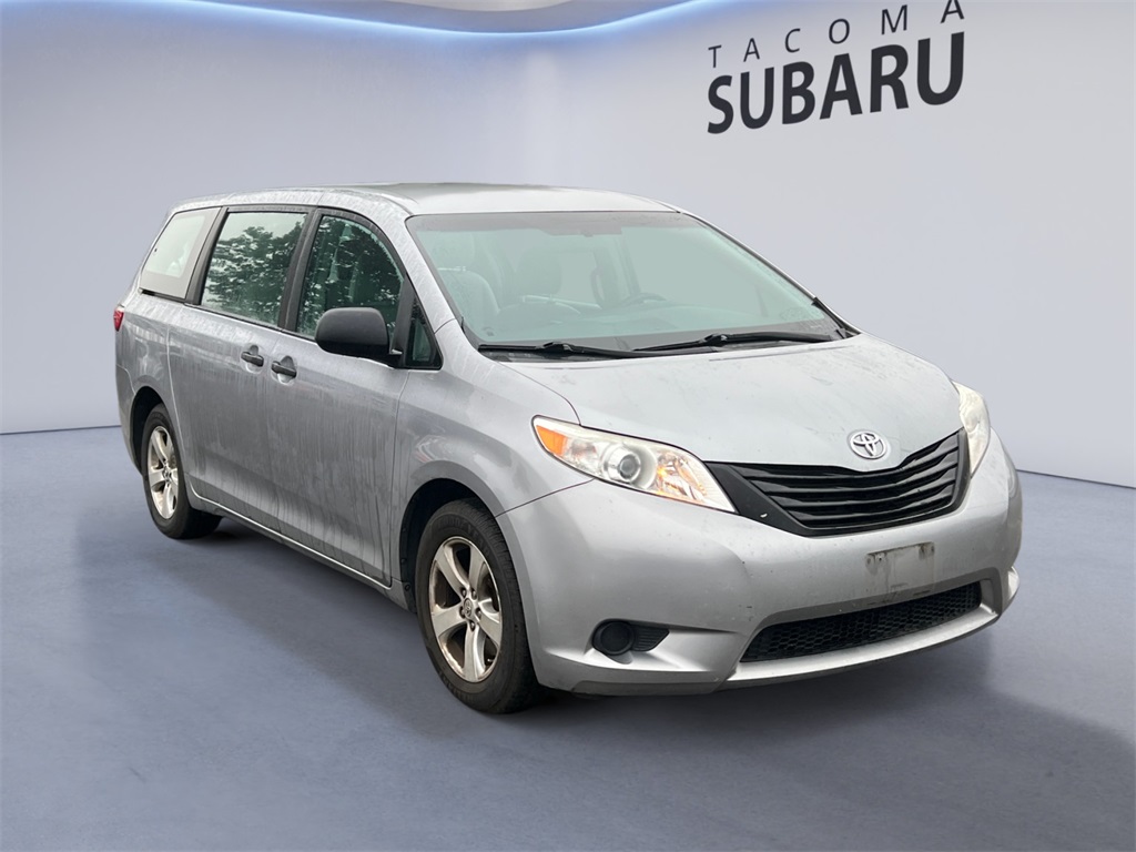 2017 Toyota Sienna L photo 7