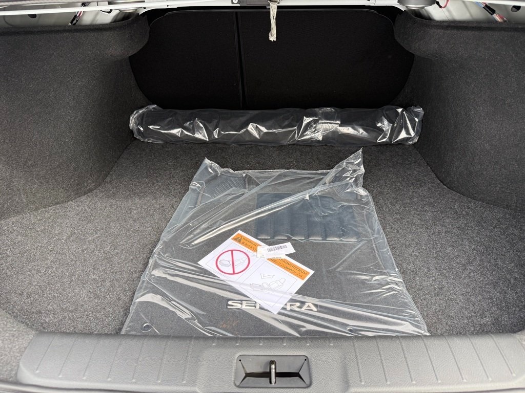 2025 Nissan Sentra SV photo 28