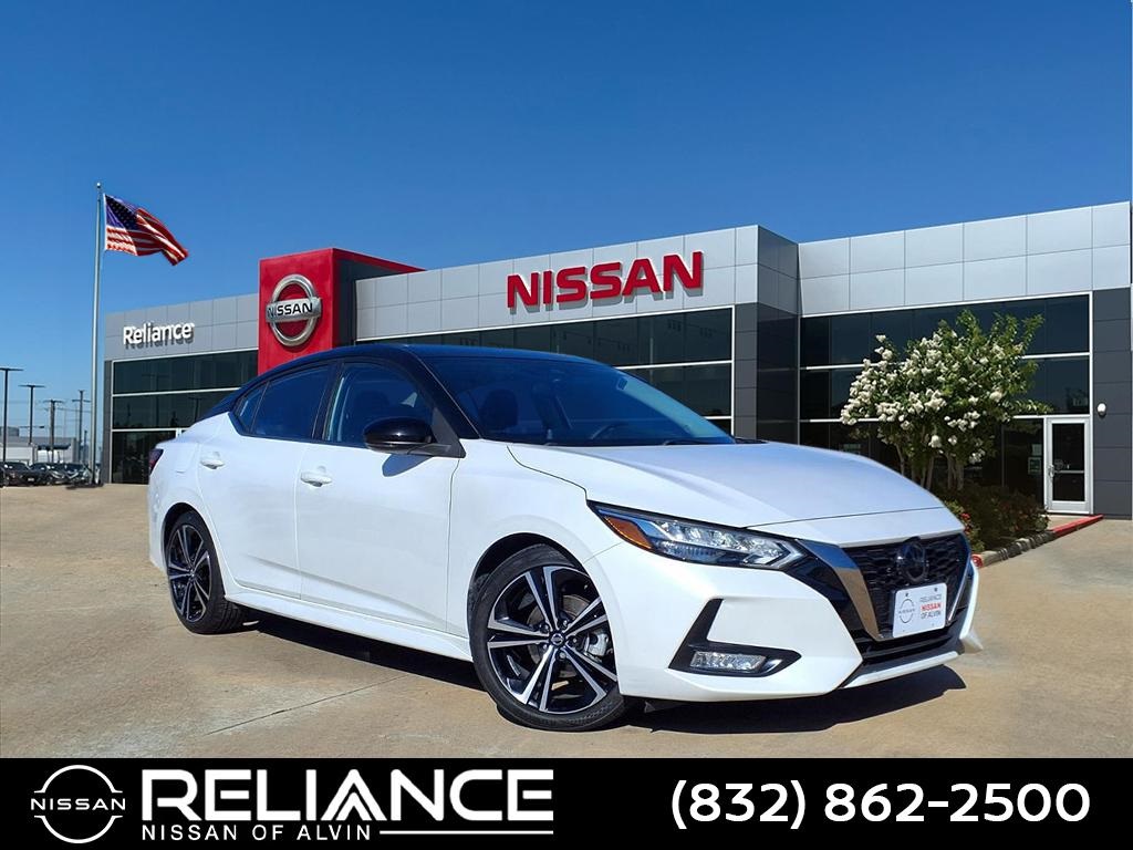 2021 Nissan Sentra SR's photo