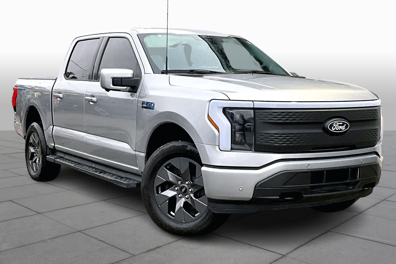 Used 2024 Ford F-150 Lightning Flash with VIN 1FT6W3L76RWG32238 for sale in Austin, TX