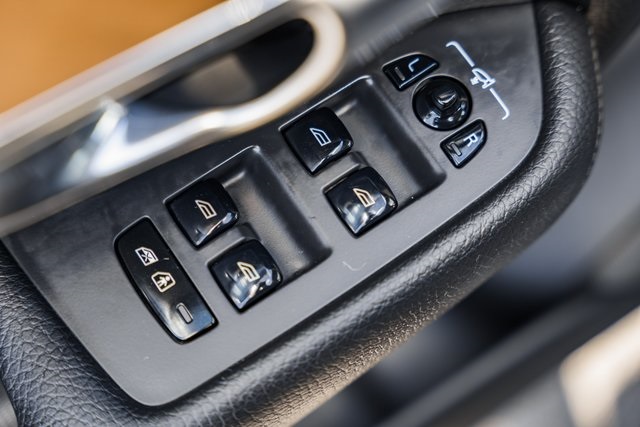 2022 Volvo XC90 Momentum photo 30