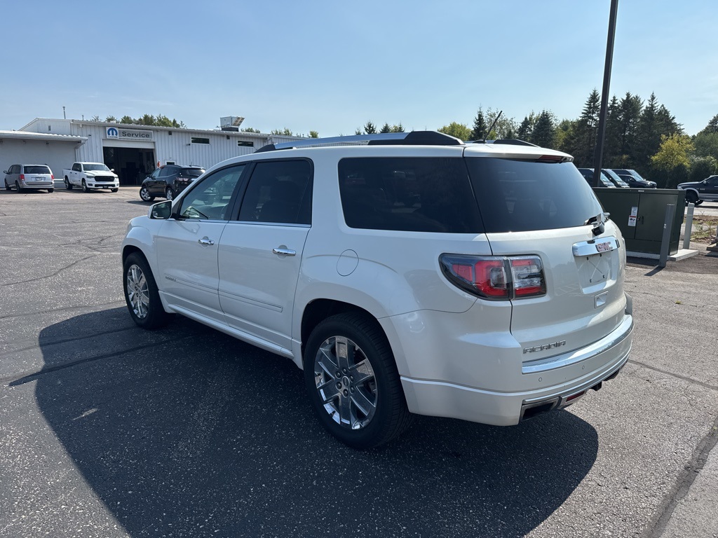 2015 Gmc Acadia Denali photo 2