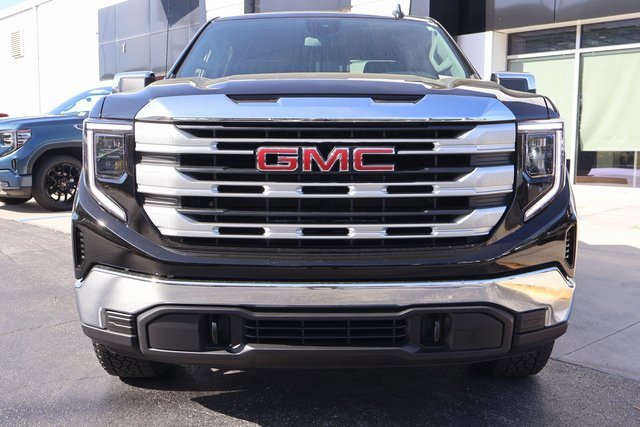 2025 Gmc Sierra 1500 SLE photo 2